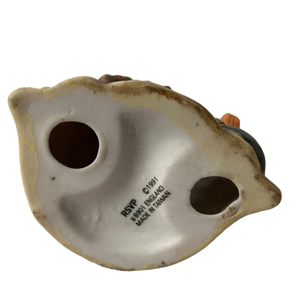Santa's of the‎ Nations England 8901 Hand Painted Porcelain RSVP 1991 - NO BOX